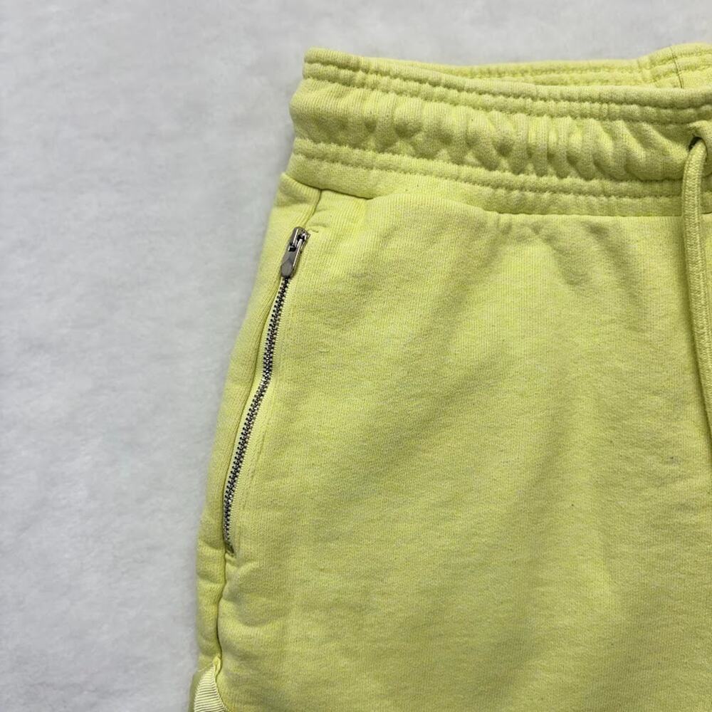 Jordan Black Cat Diamond Fleece Shorts AV5017-335 Luminous Green Mens Size M - Picture 4 of 13